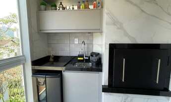 Imagem 6: Centro - Excelente localização - Lindo 2 quartos sendo 1 suíte semi mobiliado