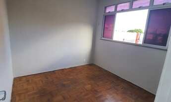 Imagem 4: Aluga-se excelente apartamento com 110 m2 na avenida Luciano Carneiro com 1 vaga de garage