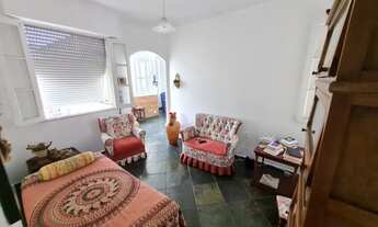 Imagem 2: Andar alto, claro e bem arejado, com 2 salas e 3 quartos!