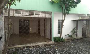 Imagem: Excelente casa com perfil comercial no bairro