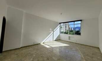 Imagem 3: RIO DE JANEIRO - Apartamento Padrão - Laranjeiras