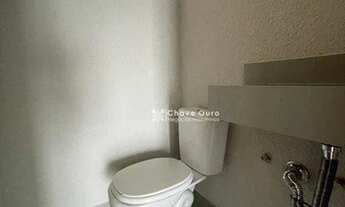 Imagem 6: Sobrado no Canadá com 1 Suite + 2 Quartos