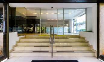 Imagem: Prédio inteiro com 10 andares e 29 vagas