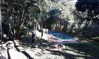 Imagem: Chácara a 8 km de Guarulhos com piscina