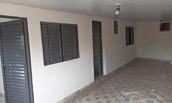 Imagem 3: Ótima casa com 3 Quartos sendo 1 Suíte à venda no Tubalina, com 96m² por R$ 230.000