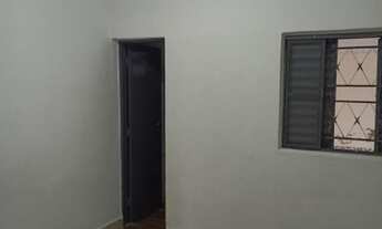 Imagem 7: Ótima casa com 3 Quartos sendo 1 Suíte à venda no Tubalina, com 96m² por R$ 230.000