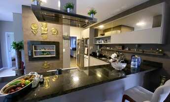 Imagem 2: Gramado - Casa Padrão - Centro