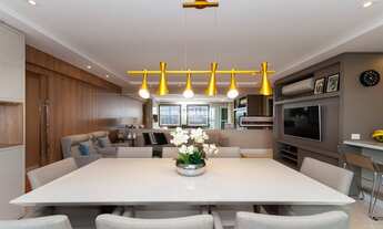 Imagem 4: APARTAMENTO NO CABRAL, 3 SUÍTES, 2 VAGAS, 120M, SACADA GOURMET, VISTA ANDAR ALTO, MOBILIAD