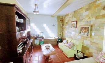 Imagem 7: Numa das melhores regiões em Ubatuba e vista permanente para o mar, esse sobrado irá te su