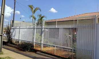 Imagem 3: Excelente casa com edícula para locação e venda