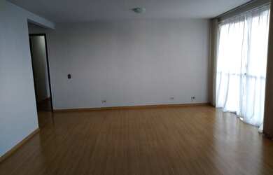 Imagem 2: Apartamento para venda possui 140 metros quadrados com 3 quartos em Água Verde - Curitiba