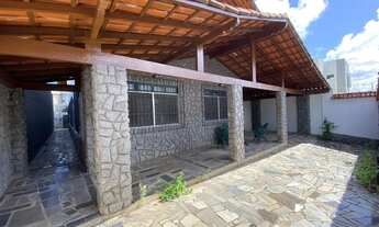 Imagem 2: Casa com 5 quartos à venda na Praia do Morro em Guarapari-ES - Support Corretora de Imóvei