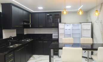 Imagem 2: Perto do Mar-3Qtos-3wc-118m²-Sol da Manhã-Vaga para 2carros cobertos-1º Andar