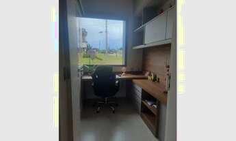 Imagem 6: Belíssima casa térrea com piscina e planejados no Residencial Ibi Aram 2