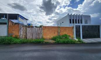 Imagem: Terreno em Rua Pública - Vendo Lote de