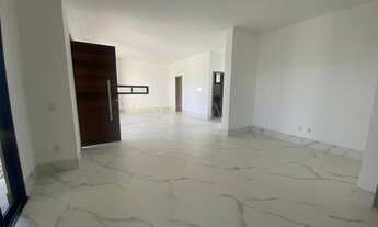 Imagem 6: Casa para venda tem 453 metros quadrados com 3 quartos em Perequê - Porto Belo - SC