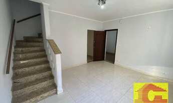 Imagem 7: Excelente Localização - Aluga-se Sobrado com 3 Dormitórios para Residência ou Comércio no