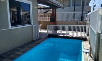 Imagem: Casa com piscina guaratuba