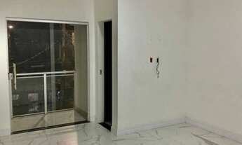 Imagem 2: Alugo Linda casa de 4/4 sendo 2 suíte, conj. Panorama XXI, c/ área de churrasqueira