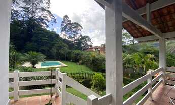 Imagem 5: Maravilhosa casa para venda possui 440 metros quadrados com 5 quartos