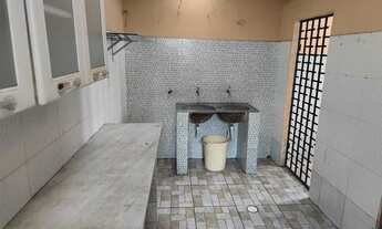 Imagem 6: Aluga-se uma casa - Bairro Petrópolis