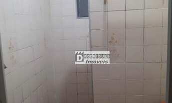 Imagem 2: Casa com 1 dormitório para alugar, 70 m² por R$ 800/mês - Canhema - Diadema/SP