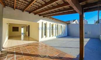 Imagem 2: Casa Residencial com 2 quartos para alugar por R$ 950.00, 156.96 m2 - PARIGOT DE SOUZA - L