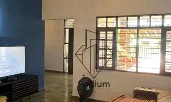 Imagem 5: Casa ampla, reformada e com excelente localização no Bairro dos Estados