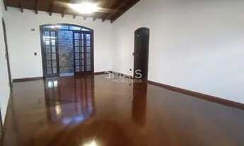 Imagem: CASA COM 3 DORMITÓRIOS PARA LOCAÇÃO PARQUE