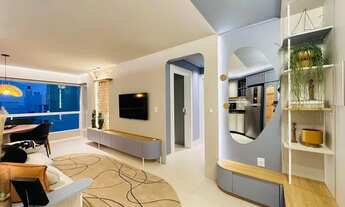 Imagem 6: Sacada de frente, a uma quadra do mar!