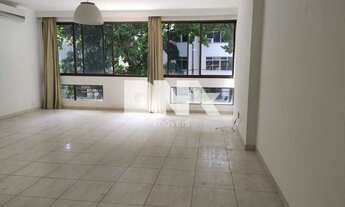 Imagem: RUA NOBRE NO LEBLON 4 QUARTOS COM VAGA