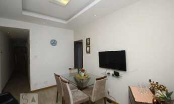 Imagem 4: Apartamento para Aluguel - Laranjeiras, 2 Quartos, 70 m2