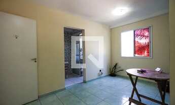 Imagem 3: Apartamento para Aluguel - Jardim Arco Íris, 2 Quartos, 45 m2