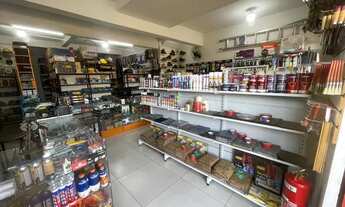 Imagem 4: Loja de ferragens e ferramentas