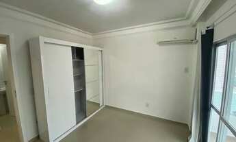 Imagem 4: Apartamento 2 dormitórios semi-mobiliado no centro de Balneário Camboriú