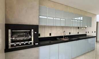 Imagem 5: Casa no Veredas dos Buritis Alto Padrão abaixo avenida moinho dos ventos