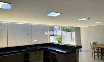 Imagem 7: Casa em Condomínio Fechado com 3 quartos (1 suíte), 4 vagas, para alugar, 400 m² por R$ 10