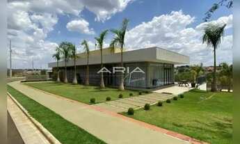 Imagem 4: Terreno à VENDA - com 277 m - No Condomínio Aranguá. Zona Leste Londrina PR