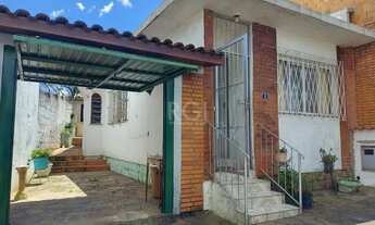 Imagem 4: CASA COM CHURRASQUEIRA E GARAGEM PARA 2 CARROS