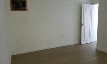 Imagem 4: Casa à venda em Santana de Parnaíba, Residencial Dez (Alphaville), com 3 suítes, com 320 m