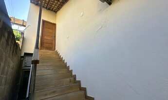 Imagem 3: Casa 2Q (2 andar de escada) com ar split no parque esmeralda - Vila Velha