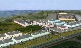 Imagem 6: Galpão Comercial para Locação em Atibaia-SP, Bairro Ponte Alta: 3 Banheiros, 12 Vagas e 1