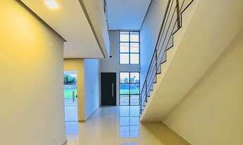 Imagem 3: PORTO MARINA - Casa duplex com 3 suítes, Closet, Escritório e Piscina