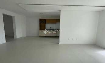 Imagem 4: Apartamento 2 quarto(s), no bairro Barreiros