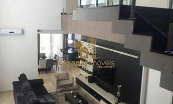 Imagem 7: Sobrado à Venda em Condomínio Fechado com 420m², 3 Suítes com Piscina