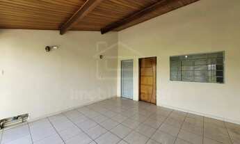 Imagem: Casa com para locação no Jardim Ferreira