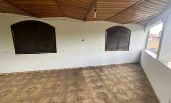 Imagem 2: Barracão grande com casa superior para locação - Parque Holanda II - Piracicaba SP