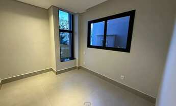 Imagem 5: Sobrado para venda possui 306 metros quadrados com 5 quartos em Morada dos Nobres - Cuiabá