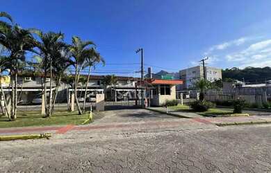 Imagem: Sobrado de 62 m² Sertão do Maruim - São