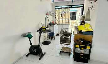 Imagem 5: Casa Duplex Ampla com 6 Quartos no Dix-Sept Rosado Excelente Localização